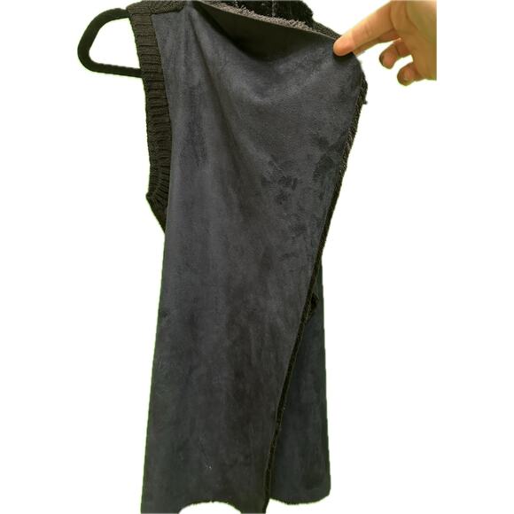 Romeo & Juliet Couture Slate Blue and Black Vest NWT Medium - Picture 6 of 10